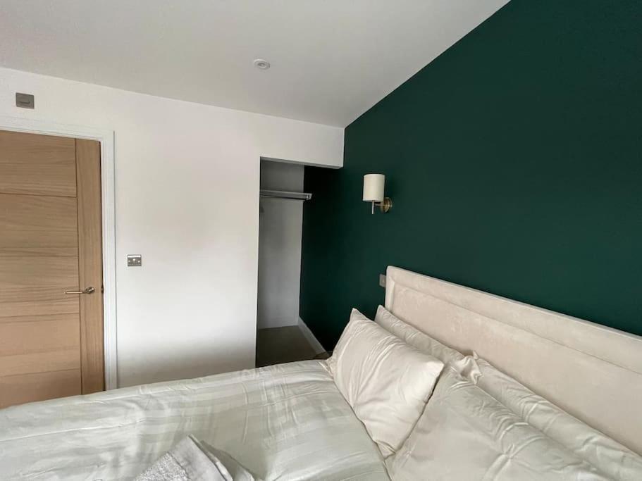 Newly Renovated 3 Bed Property - Countryside Views Dunstall エクステリア 写真