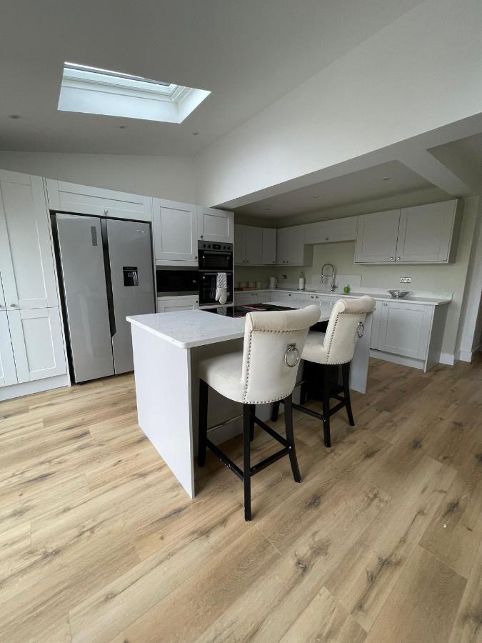 Newly Renovated 3 Bed Property - Countryside Views Dunstall エクステリア 写真