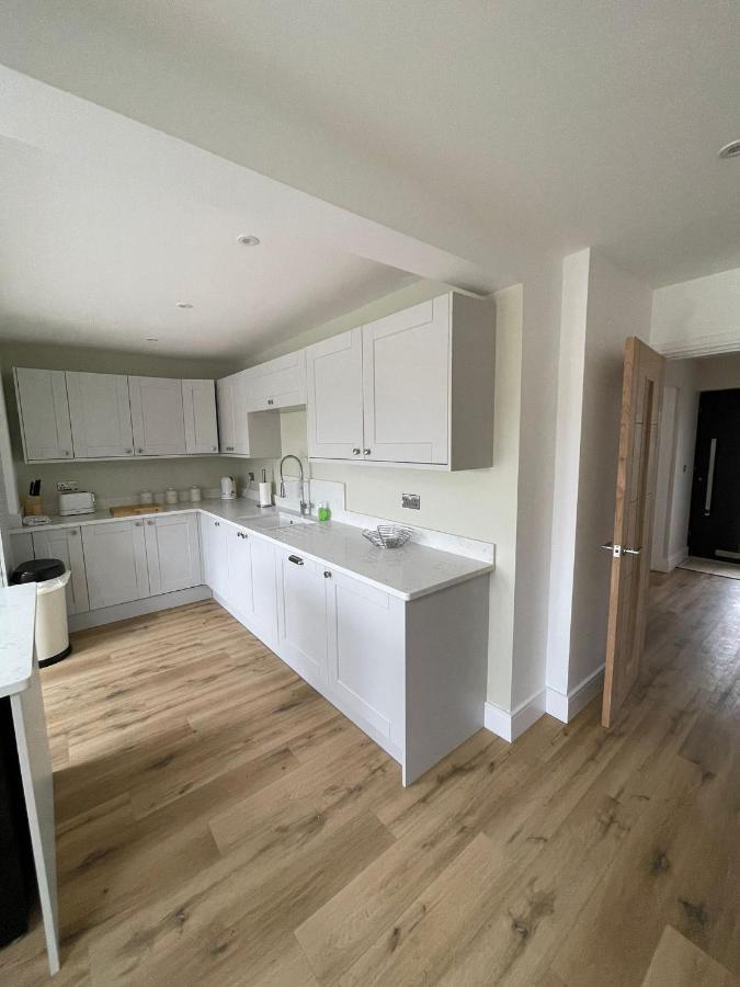 Newly Renovated 3 Bed Property - Countryside Views Dunstall エクステリア 写真