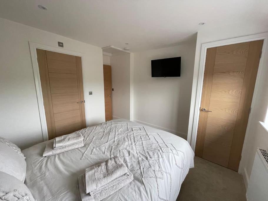 Newly Renovated 3 Bed Property - Countryside Views Dunstall エクステリア 写真